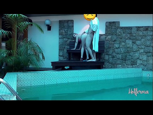 ❤️ El cap convida la criada a la piscina, però no va poder resistir-se a una calor ❌ Vídeo anal al ca.eggporncomics.ru