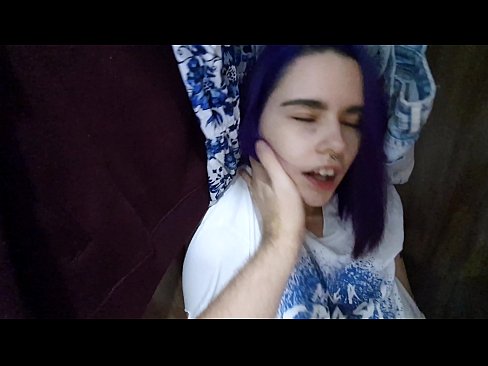 ❤️ Vaig trobar la meva germana a l'armari i la vaig ajudar a correr-se ❌ Vídeo anal al ca.eggporncomics.ru